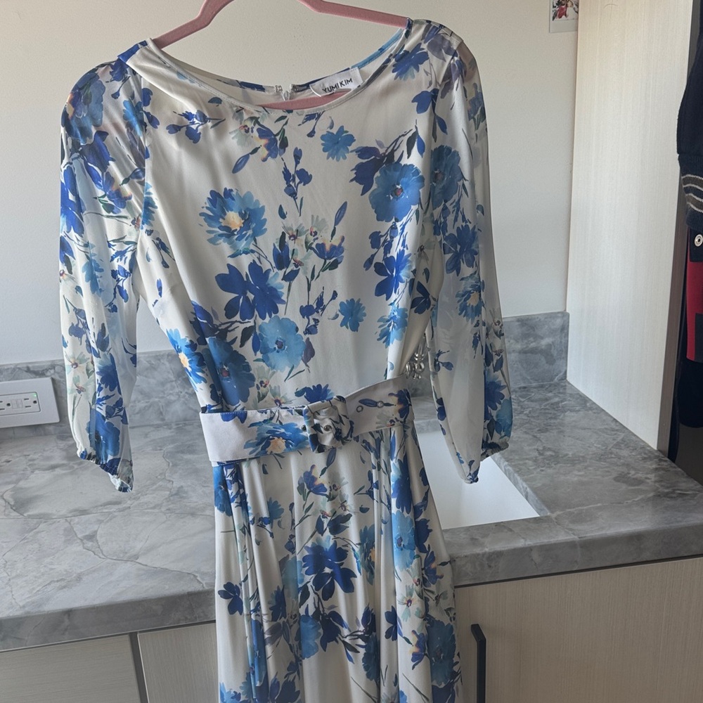 Yumi Kim Blue Floral Long Sleeve Dress